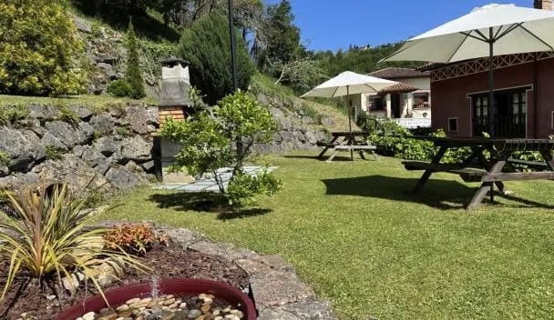 Escapade de week-end avec descente du Sella et hébergement près d’Arriondas · hôtel rural et canoë sur la rivière